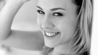 She loves to pleasure herself alone with her dildo She loves to pleasure herself alone with her dildo