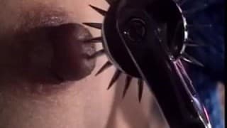 Bondage of an Asian who can't move a finger Bondage of an Asian who can't move a finger