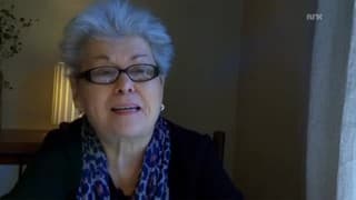 Betty Dodson, old women teaches a Norwegian girl how to masturbate Betty Dodson, old women teaches a Norwegian girl how to masturbate