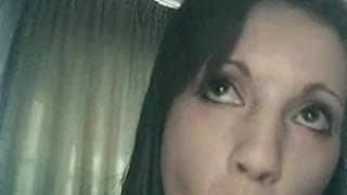 This amateur brunette is pleased by herself