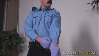 Jenna Ivory is a blonde who loves to feel Jenna Ivory is a blonde who loves to feel