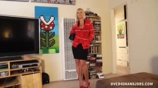 A tit wank from this blonde bitch A tit wank from this blonde bitch