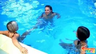 Sabrina Blond and two hot friends playing Sabrina Blond and two hot friends playing