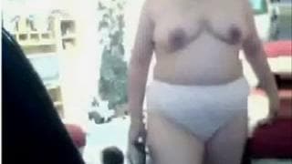 This fat mature woman is super horny!
