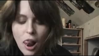 She sucks and tugs a cock for a facial  She sucks and tugs a cock for a facial