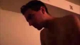 This gay couple fuck with no condoms in bed