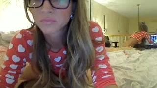 This hot slut fucks a big dildo This hot slut fucks a big dildo