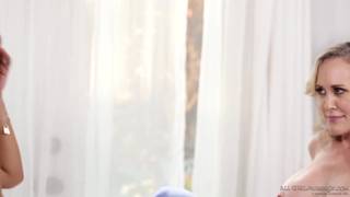 Hottest free use porn massage with Brandi Love Hottest free use porn massage with Brandi Love