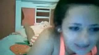 Whore who loves to play with her tits on cam