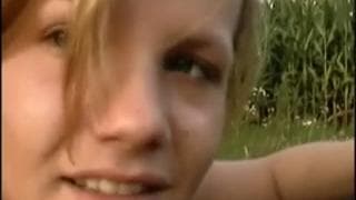Amateur babe who loves anal sex outside Amateur babe who loves anal sex outside