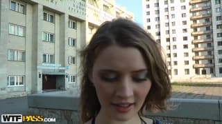 Walking in the street and try a girl to fuck Walking in the street and try a girl to fuck