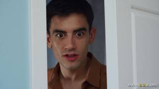 Halle Hayes will fuck Danny D and Jordi Polla Halle Hayes will fuck Danny D and Jordi Polla
