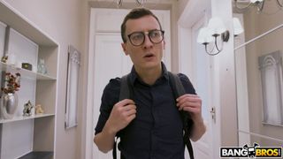 Fucks friend's girlfriend on the way home Fucks friend's girlfriend on the way home