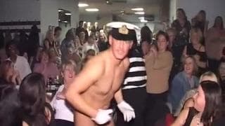 CFNM sex in a libertine club!