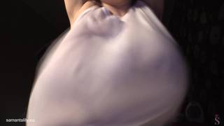 Samanta Lily wets her huge boobs Samanta Lily wets her huge boobs