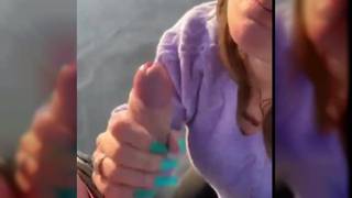 Gorgeous blonde who sucks outdoors! Gorgeous blonde who sucks outdoors!