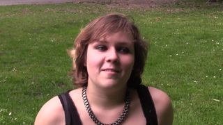 An anal threesome with this amateur ass!