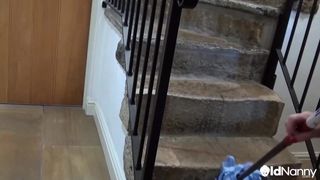 British MILF Auntie Trisha Solo Stair Play