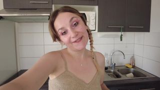 French woman Louise masturbates while she's cooking!