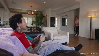 Aubree Valentine surprises Abigaiil Morris by fist fucking her!