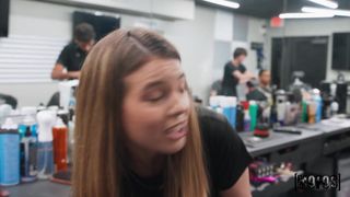 Samante likes to fuck at the hair salon while she works!