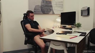 Rhys shows how much he needs Daniel to suck his dick at the office