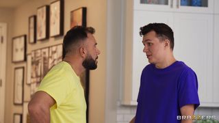 Abigaiil Morris seduces Ex Will Pounder with a sloppy blowjob