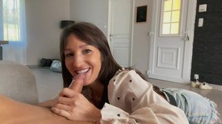 Hot French girl records herself getting a hot and sticky creampie