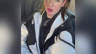 She went for a drive and got the urge to fuck in the car