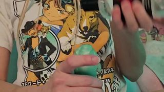 How good it is to see a blonde playing with her vibrator