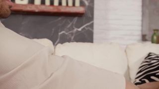 River Lynn and Scarlette Moon caught cheating red handed