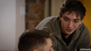 Evan Jordie invites twink teen Jacob King to shower with him