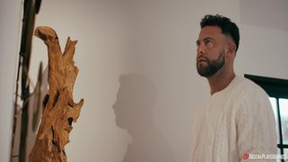 Gal Ritchie deepthroats her hubby's cock after dinner with Seth Gamble