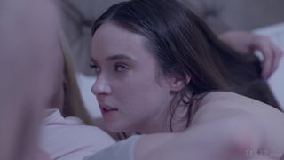 Emily discovers that Kelly's stepfather Marcus is a freak